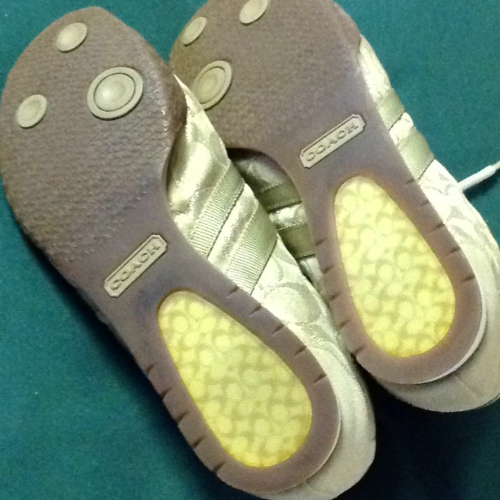 Gold and tan Coach sneakers - Picture 4 of 6